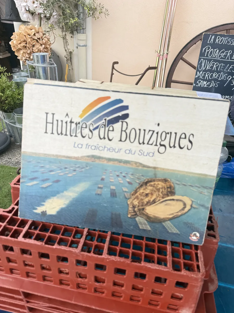 Panneau « Huîtres de Bouzigues, la fraîcheur du Sud »